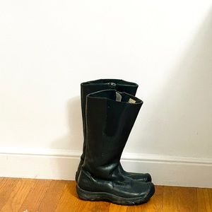 Keen Silverton Dry insulated boots